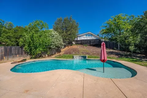 Exterior - 3416 Cessna Dr, Redding, CA 96001 photo 14 of 20