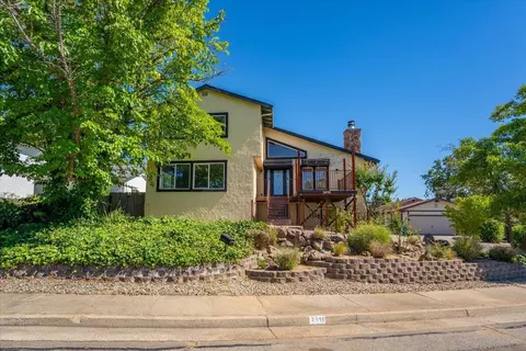 Exterior - 3416 Cessna Dr, Redding, CA 96001 photo 4 of 20