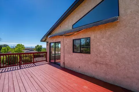 Exterior - 3416 Cessna Dr, Redding, CA 96001 photo 10 of 20