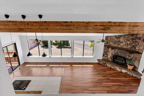 Living - 3416 Cessna Dr, Redding, CA 96001 photo 5 of 5