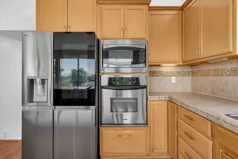 Kitchen - 3416 Cessna Dr, Redding, CA 96001 photo 3 of 3