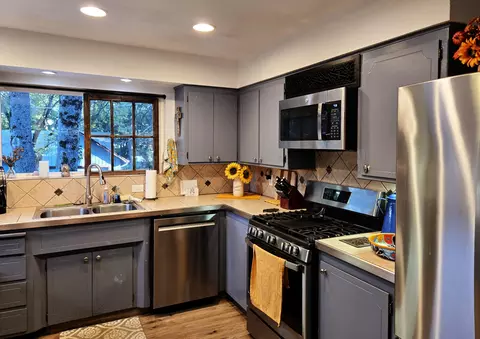 Kitchen - 36882 Holly Ave, Burney, CA 96013 photo 2 of 3
