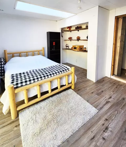 Bedroom - 36882 Holly Ave, Burney, CA 96013 photo 1 of 6