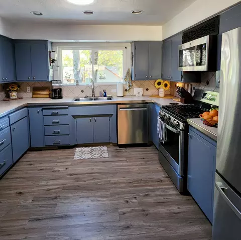 Kitchen - 36882 Holly Ave, Burney, CA 96013 photo 1 of 3