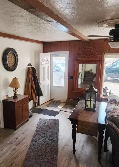 Entry Way - 36882 Holly Ave, Burney, CA 96013 photo 2 of 3