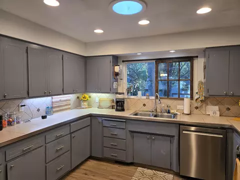 Kitchen - 36882 Holly Ave, Burney, CA 96013 photo 3 of 3