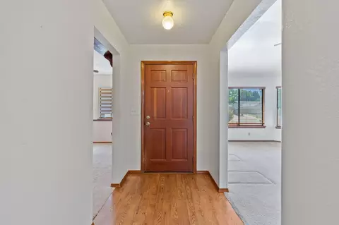 Entry Way - 3417 Timbercreek Dr, Redding, CA 96002 photo 1 of 2