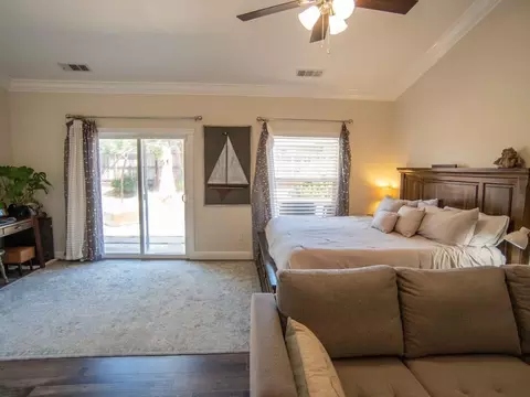 Bedroom - 6040 Constitution Way, Redding, CA 96003 photo 9 of 10