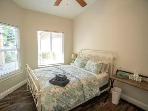 Bedroom - 6040 Constitution Way, Redding, CA 96003 photo 5 of 10
