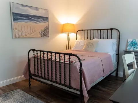 Bedroom - 6040 Constitution Way, Redding, CA 96003 photo 1 of 10