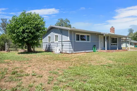 Exterior - 18526 Martin Way, Redding, CA 96003 photo 14 of 15