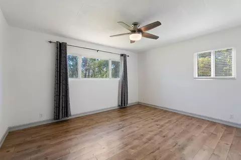 Bedroom - 18526 Martin Way, Redding, CA 96003 photo 2 of 6