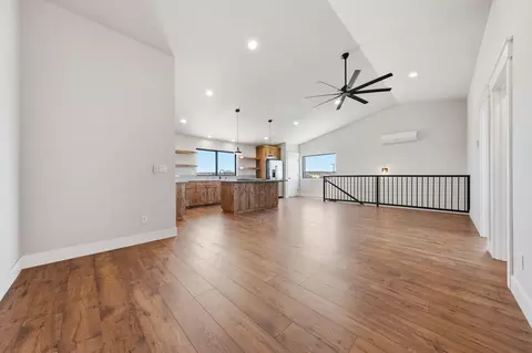 Living - 22200 Salmon Pl, Red Bluff, CA 96080 photo 7 of 7