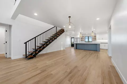 Living - 22200 Salmon Pl, Red Bluff, CA 96080 photo 5 of 7