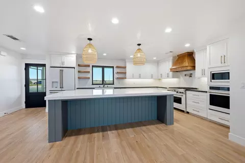 Kitchen - 22200 Salmon Pl, Red Bluff, CA 96080 photo 1 of 7