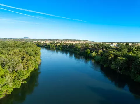 View/Area - 22200 Salmon Pl, Red Bluff, CA 96080 photo 8 of 11