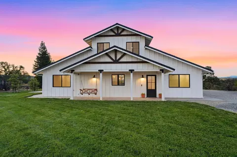 Exterior - 22200 Salmon Pl, Red Bluff, CA 96080 photo 1 of 8