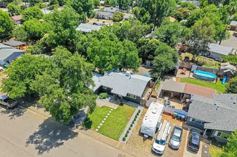 View/Area - 2109 Galaxy Way, Redding, CA 96002 photo 1 of 6