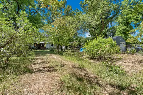Exterior - 790 Gold St, Redding, CA 96001 photo 2 of 5