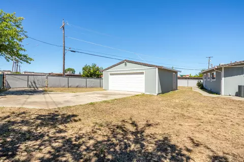 Exterior - 655 Wernmark Dr, Red Bluff, CA 96080 photo 7 of 7