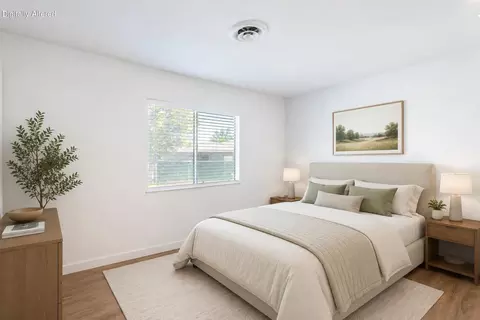 Bedroom - 655 Wernmark Dr, Red Bluff, CA 96080 photo 8 of 11