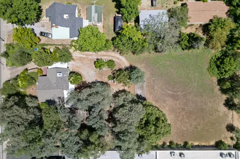View/Area - 541 Hartnell Ave, Redding, CA 96002 photo 1 of 1