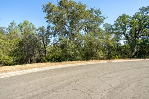 866 Pioneer Dr, Redding, CA 96001 photo 16