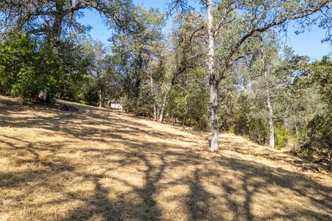 866 Pioneer Dr, Redding, CA 96001 photo 7