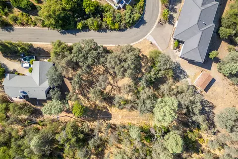 866 Pioneer Dr, Redding, CA 96001 photo 10
