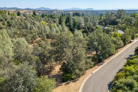 866 Pioneer Dr, Redding, CA 96001 photo 12