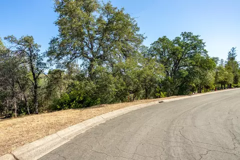 866 Pioneer Dr, Redding, CA 96001 photo 13