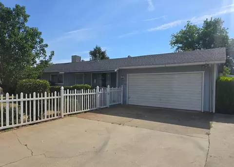 Exterior - 2803 Larkspur Ln, Redding, CA 96002 photo 2 of 12