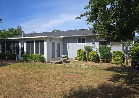 Exterior - 2803 Larkspur Ln, Redding, CA 96002 photo 11 of 12