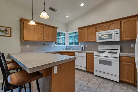 Kitchen - 3355 Landmark Ct, Redding, CA 96003 photo 1 of 3