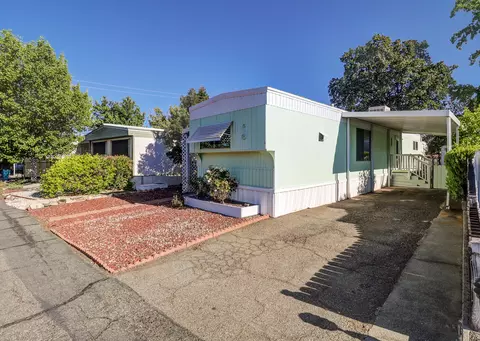 1221 E Cypress Ave, Redding, CA 96002