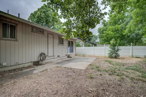 Exterior - 2575 Lupine St, Anderson, CA 96007 photo 4 of 6