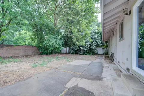 Exterior - 2575 Lupine St, Anderson, CA 96007 photo 5 of 6