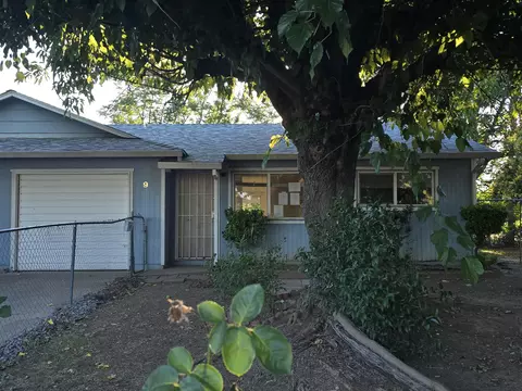 9 Poppy Ct, Anderson, CA 96007