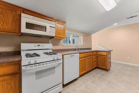 Kitchen - 5 Gurnsey Ave, Red Bluff, CA 96080 photo 3 of 3