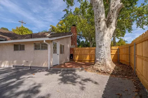 Exterior - 5 Gurnsey Ave, Red Bluff, CA 96080 photo 5 of 10