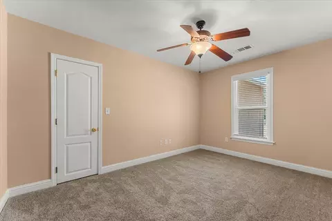 Bedroom - 5 Gurnsey Ave, Red Bluff, CA 96080 photo 1 of 3