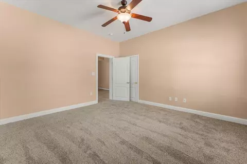 Bedroom - 5 Gurnsey Ave, Red Bluff, CA 96080 photo 3 of 3