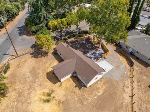 View/Area - 5 Gurnsey Ave, Red Bluff, CA 96080 photo 1 of 6