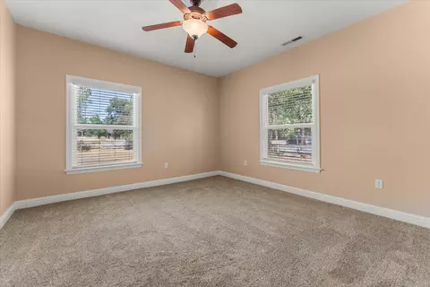 Bedroom - 5 Gurnsey Ave, Red Bluff, CA 96080 photo 2 of 3