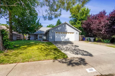 5512 Mill Pond Ln, Redding, CA 96001