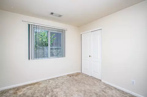 Bedroom - 5512 Mill Pond Ln, Redding, CA 96001 photo 2 of 3