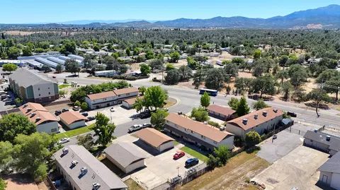 3320 Magnums Way, Redding, CA 96003
