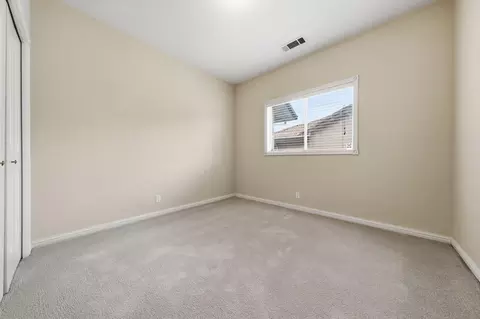 Bedroom - 3953 Eagle Pkwy, Redding, CA 96001 photo 4 of 8