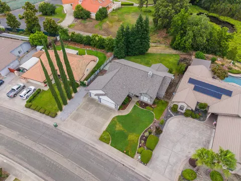 View/Area - 3953 Eagle Pkwy, Redding, CA 96001 photo 1 of 12