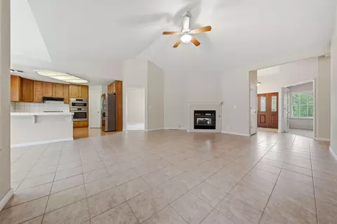 Living - 3953 Eagle Pkwy, Redding, CA 96001 photo 9 of 10